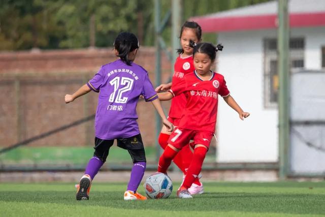 祝铭震28分胡金秋23分 广州大胜广厦35分