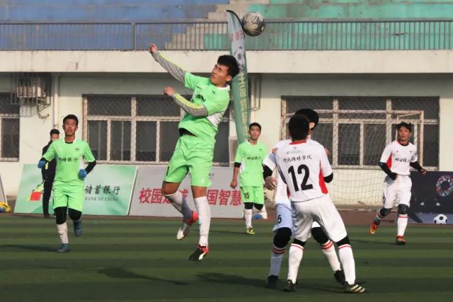 郭昊文20分同曦不敌浙江 余嘉豪16分琼斯29分